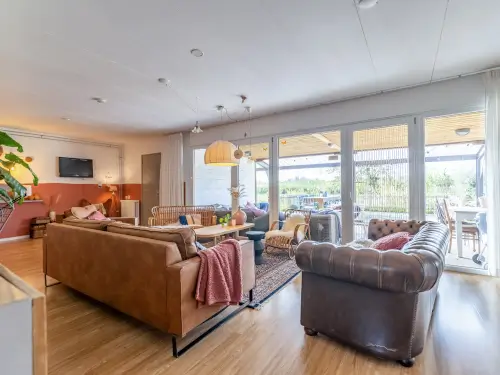 Ferienhaus mit überdachter Terrasse