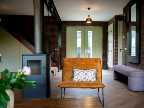 Modernes Ferienhaus zwischen den Obstgärten an der Maas