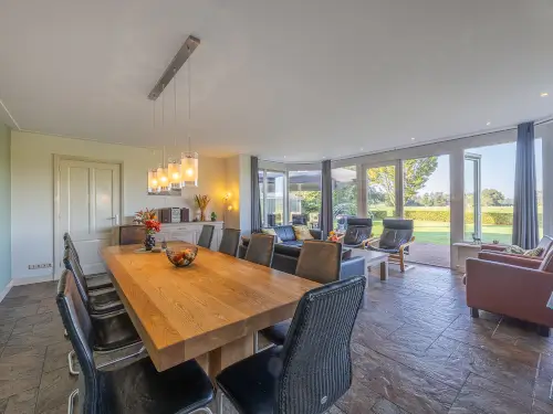 Komfortable Familienunterkunft mit Sauna auf der Veluwe