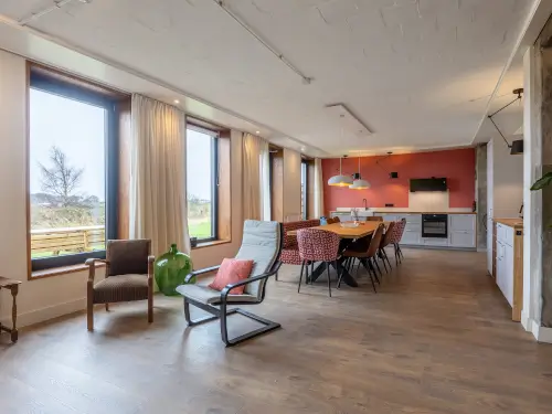 Neu - Gemütliches Ferienhaus mit Blick über Wiesen und Wasser