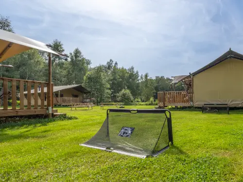 Gruppenunterkunft mit 4 Lodges mit privater Veranda