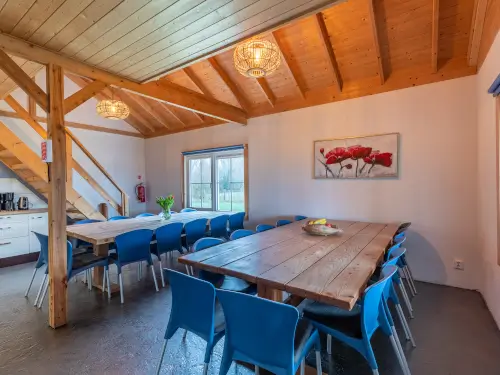 Familienhaus mit vielen Spiel- und Sportmöglichkeiten