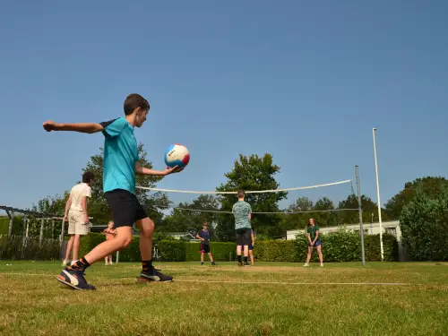 Im Vechtetal gelegen mit Schwimmbad und Sportfeld