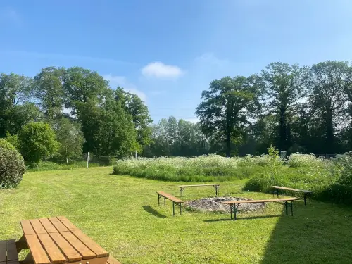 Besonders schön gelegen in natürlicher Umgebung