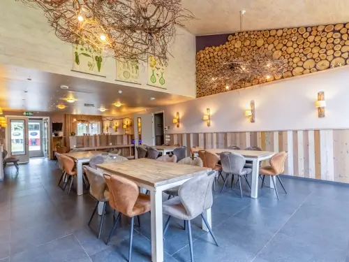 Moderne Ferienwohnung mit überdachter Terrasse