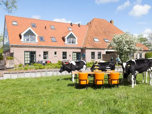 Gemütliches Familienhaus mit Whirlpools und Dampfkabine